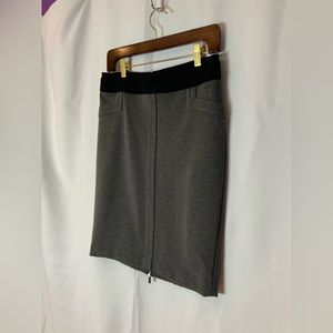 BCBGMAXAZRA grey zippered skirt size small